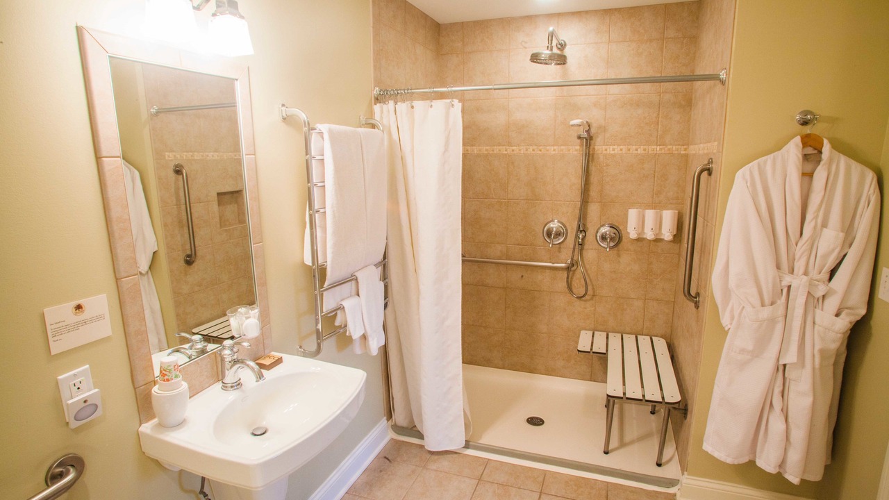 Photo of Bathroom in Lake Geneva