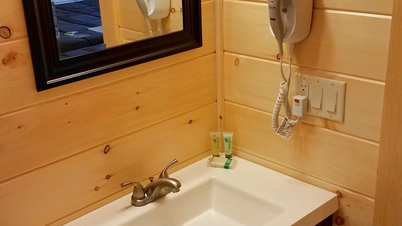 Photo of Bathroom in Abbot