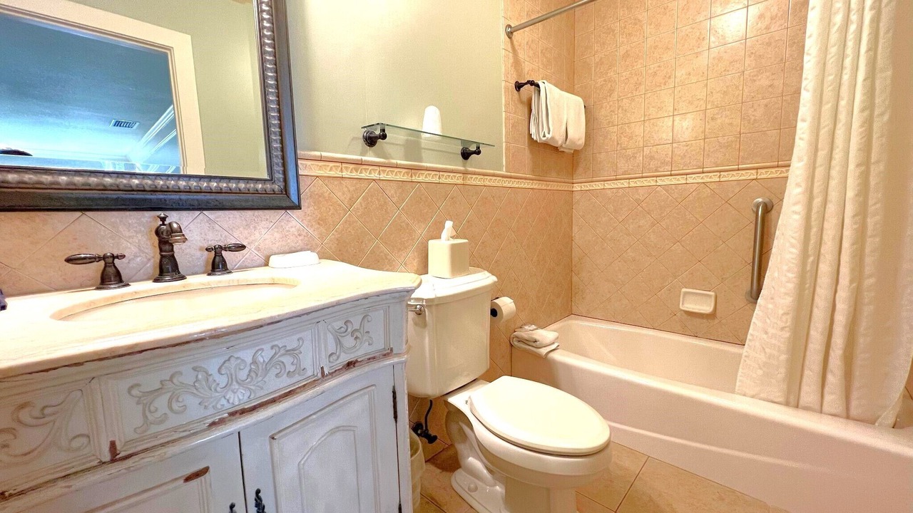 Photo of Bathroom in Old Town