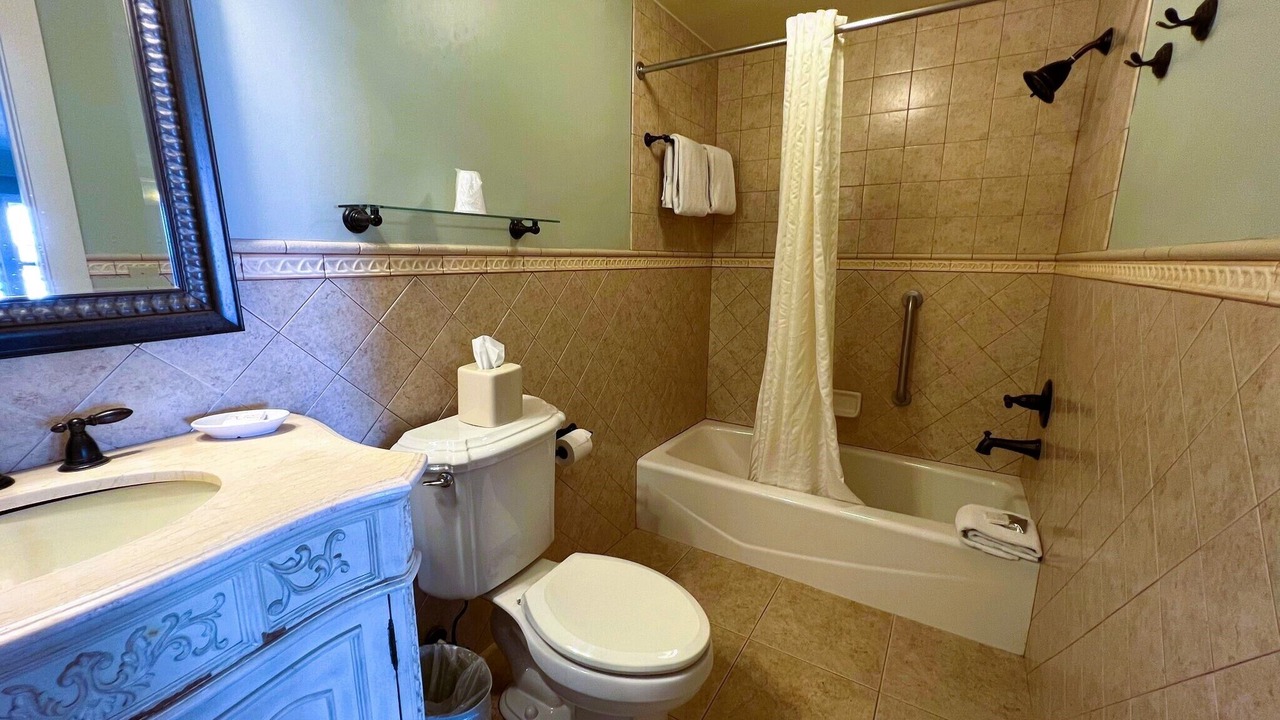 Photo of Bathroom in Old Town