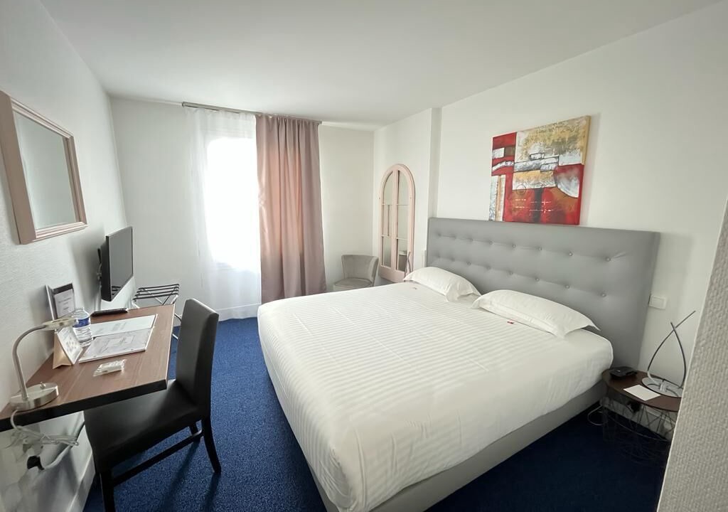 Photo of Bedroom in Dreux