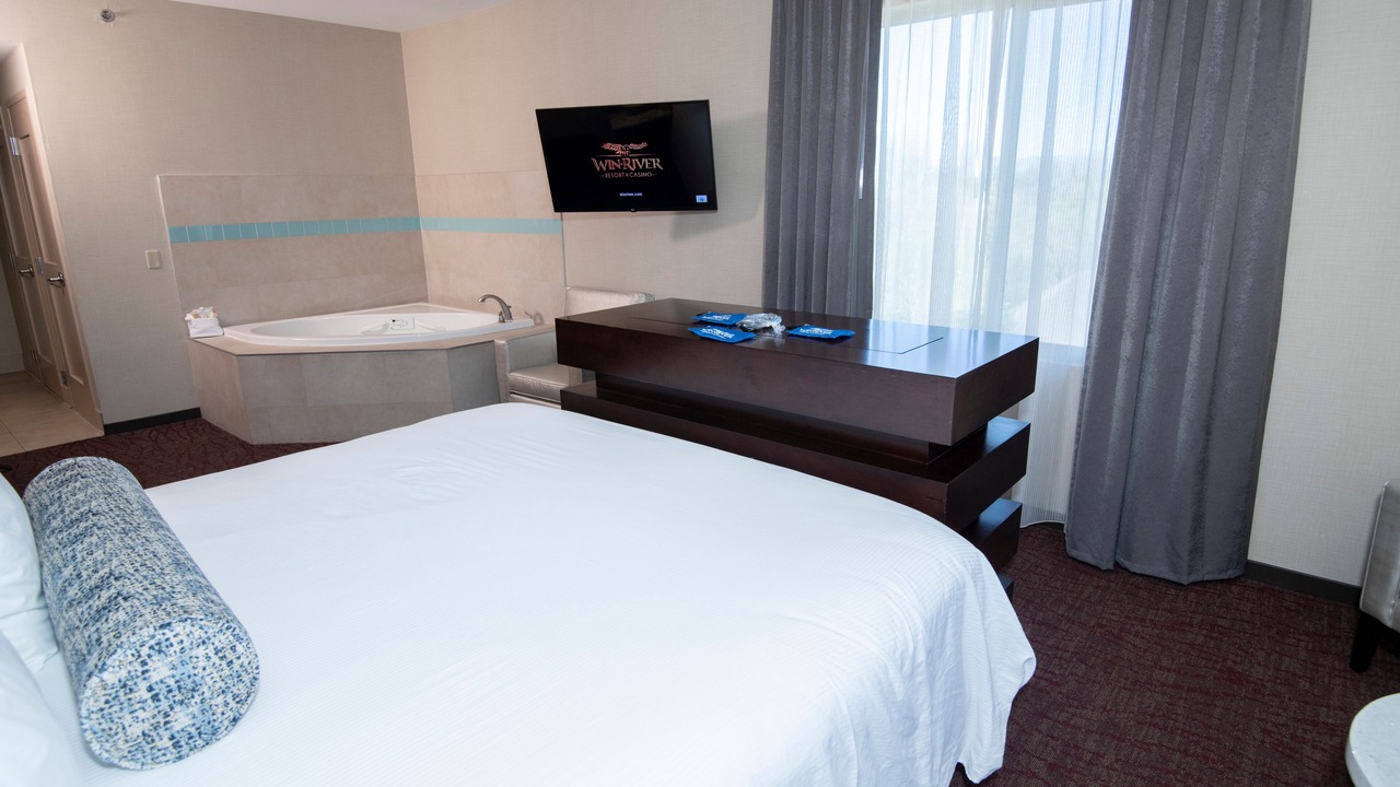Photo of Bedroom in Cascade