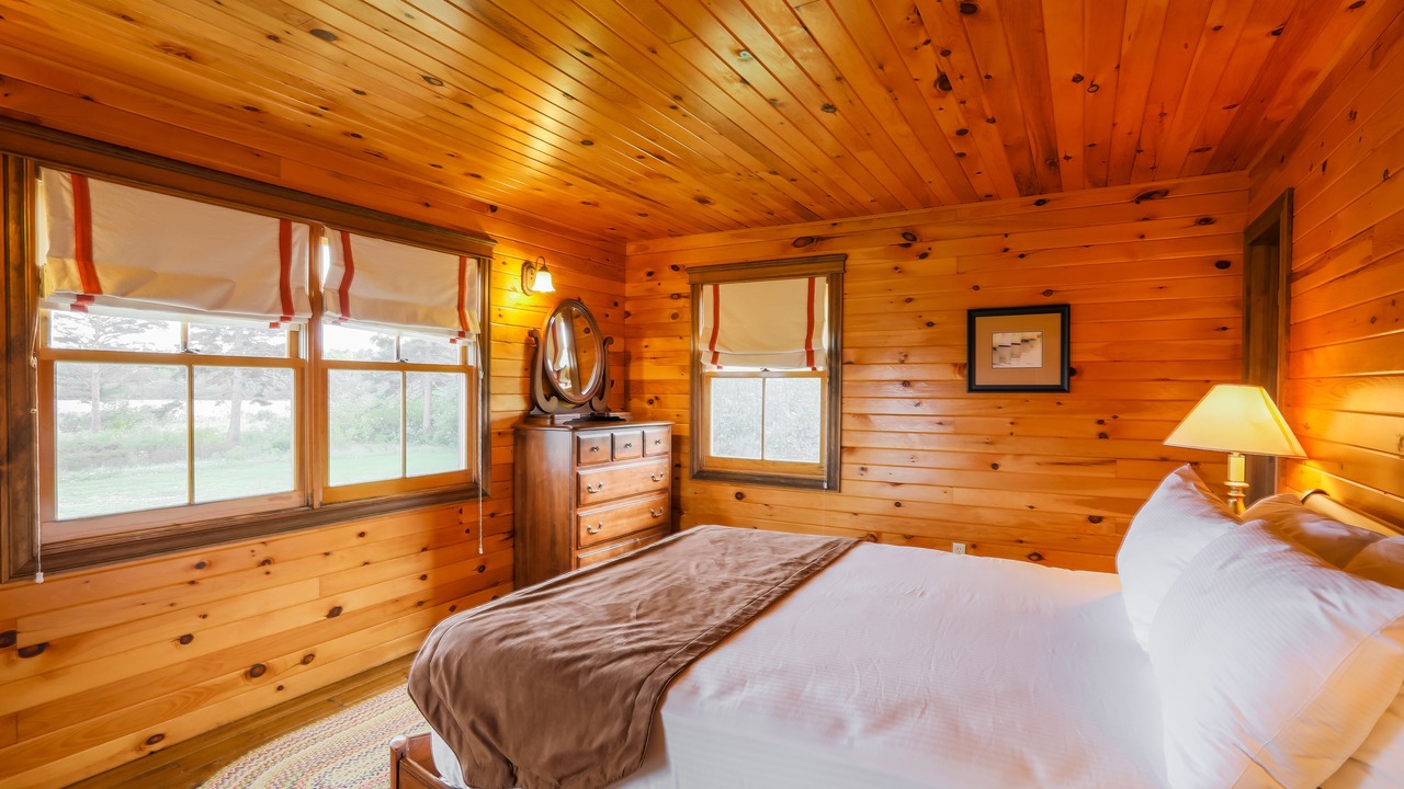 Photo of Bedroom in Dalvay