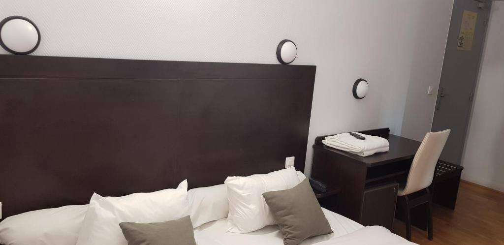 Photo of Bedroom in Avon