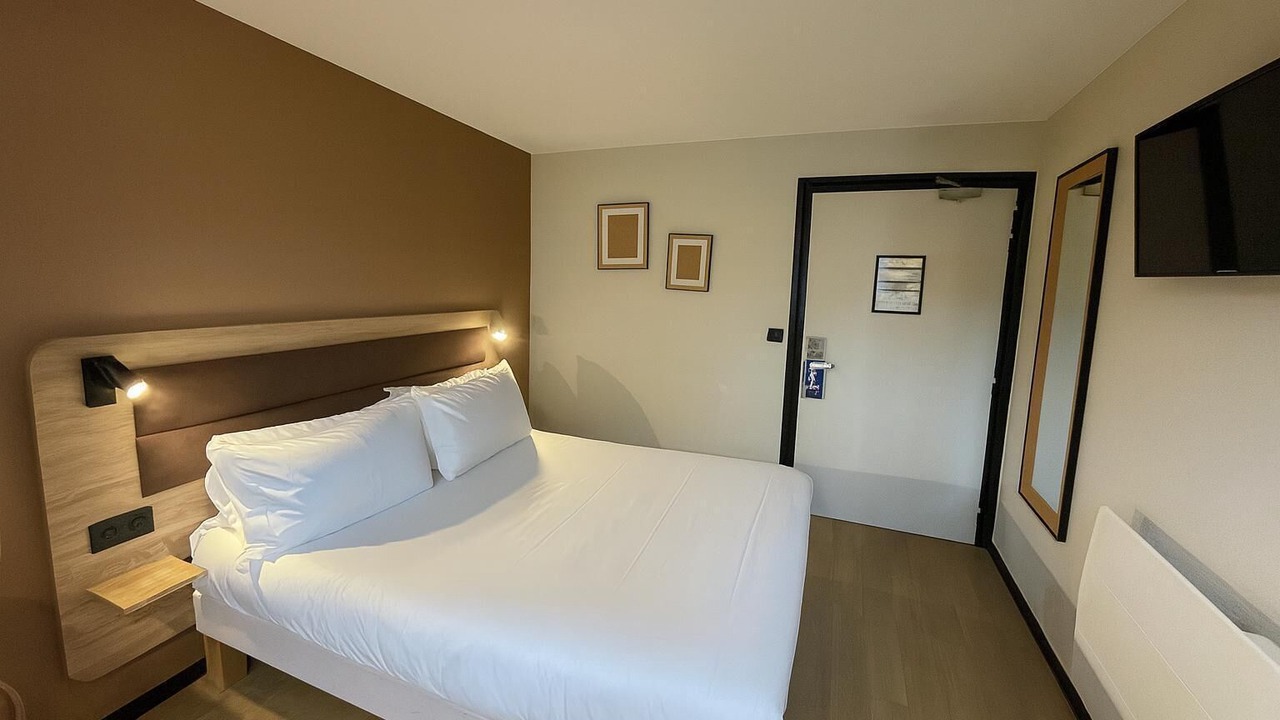 Photo of Bedroom in Quartier Saint-Marc - Croix de Pierre - Saint-Nicaise