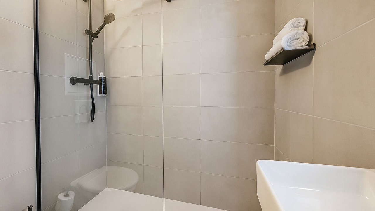 Photo of Bathroom in Quartier Saint-Marc - Croix de Pierre - Saint-Nicaise