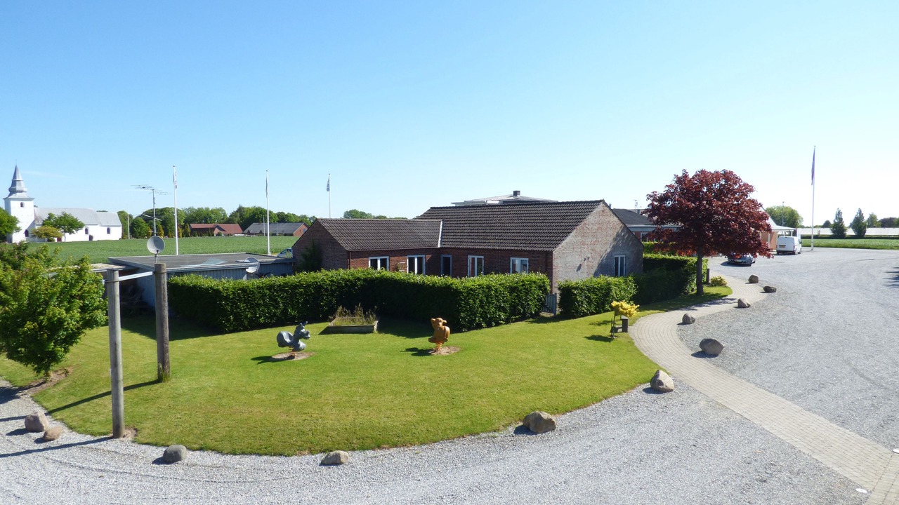 Photo of Outdoor in Korning