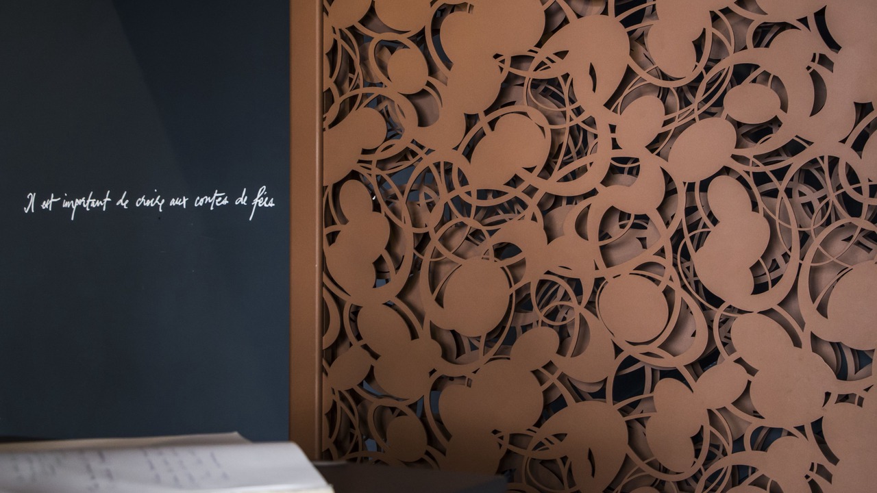 Photo of Others in Gap