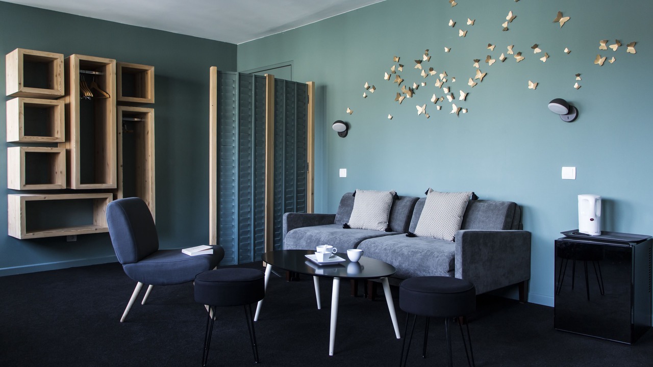 Photo of Others in Gap