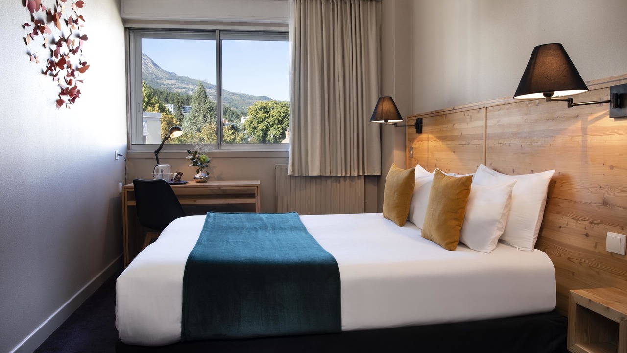 Photo of Bedroom in Gap