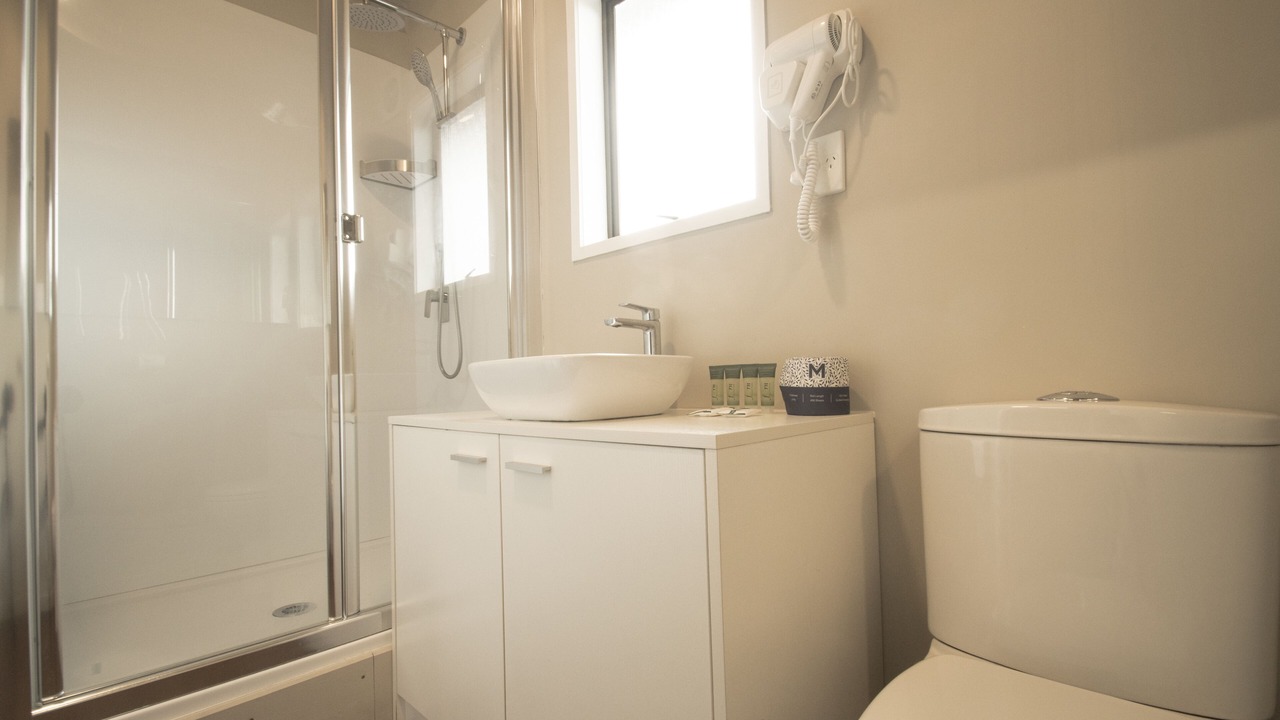 Photo of Bathroom in Otahuhu