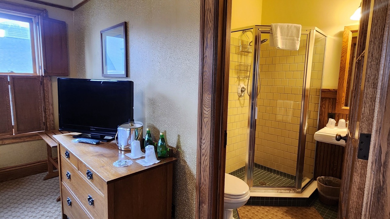 Photo of Bathroom in East Aurora