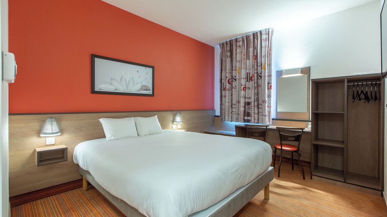 Photo of Bedroom in Deols