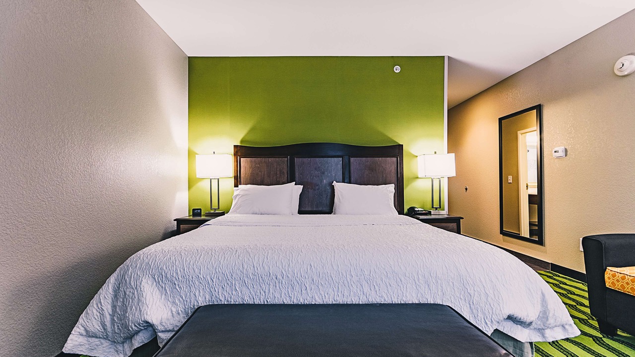 Photo of Bedroom in Niagara Falls