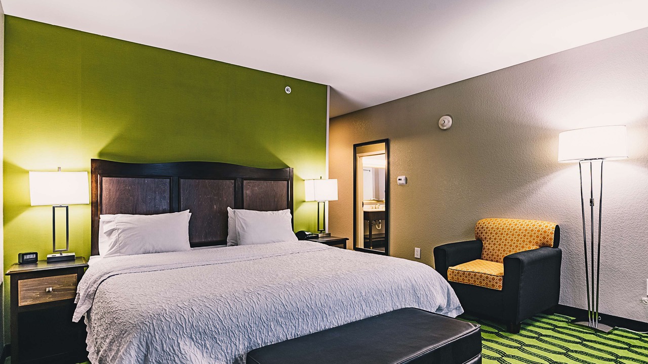 Photo of Bedroom in Niagara Falls