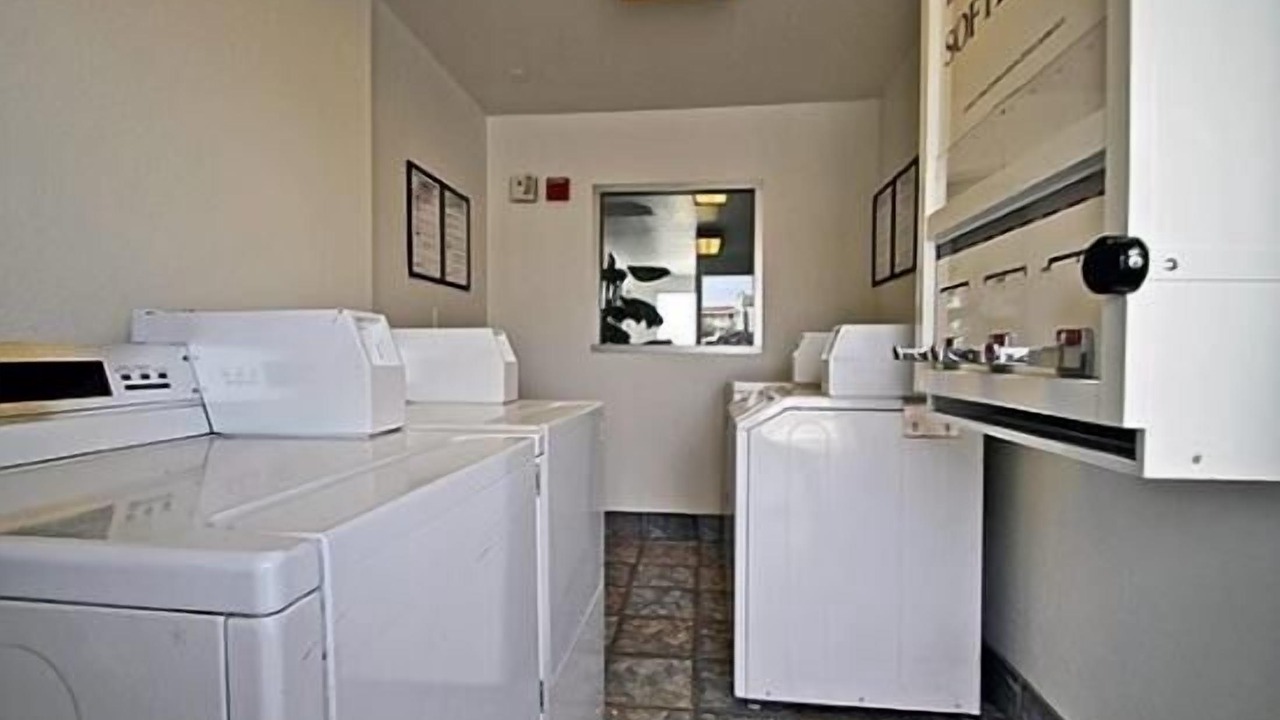 Photo of Bedroom in Victorville