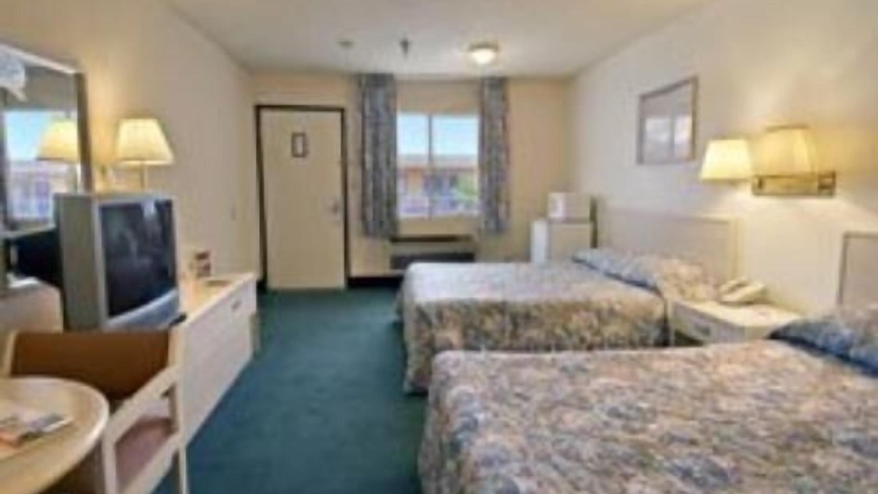 Photo of Bedroom in Victorville
