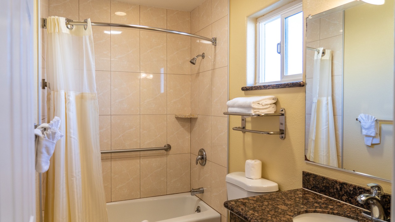 Photo of Bathroom in Seaside