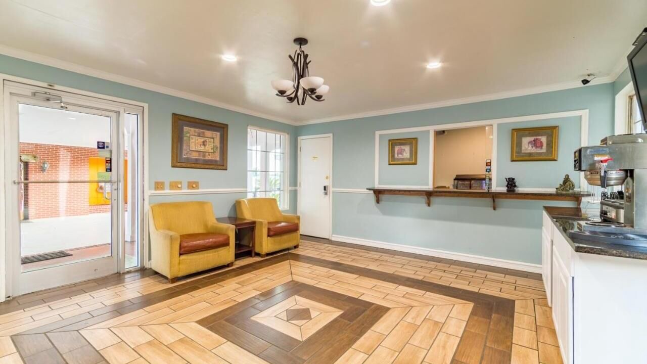 Photo of Others in Barnwell