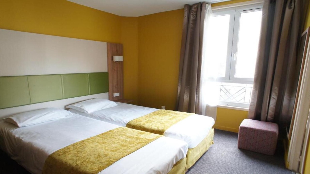 Photo of Bedroom in Silly-Gallieni