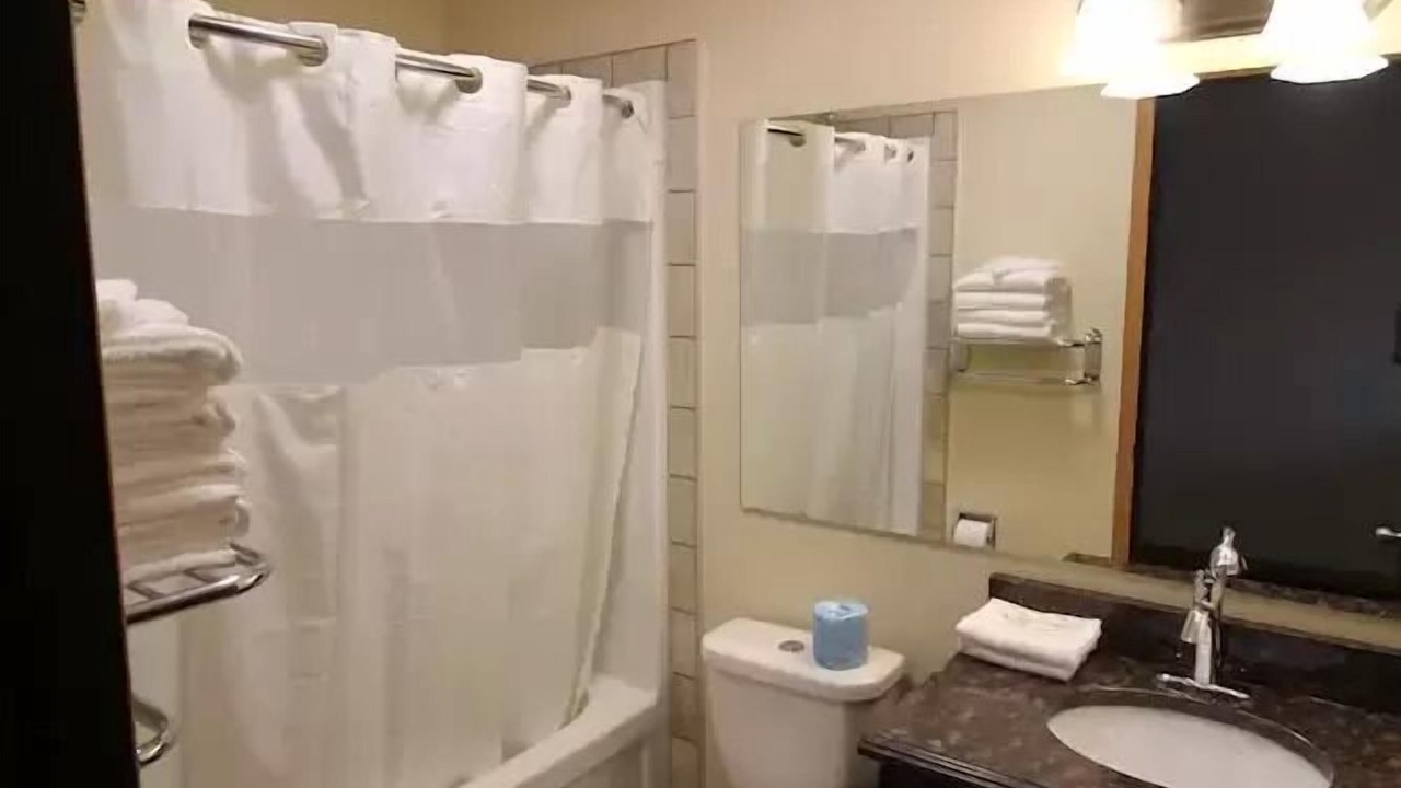 Photo of Bathroom in Napanee
