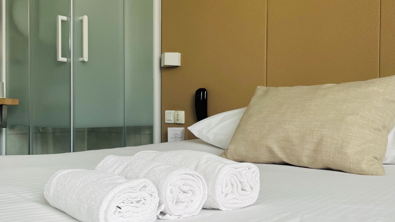 Photo of Bedroom in Caen City Centre