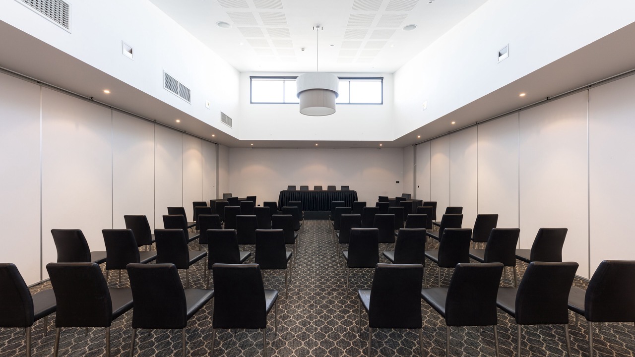 Photo of Others in Mawson Lakes