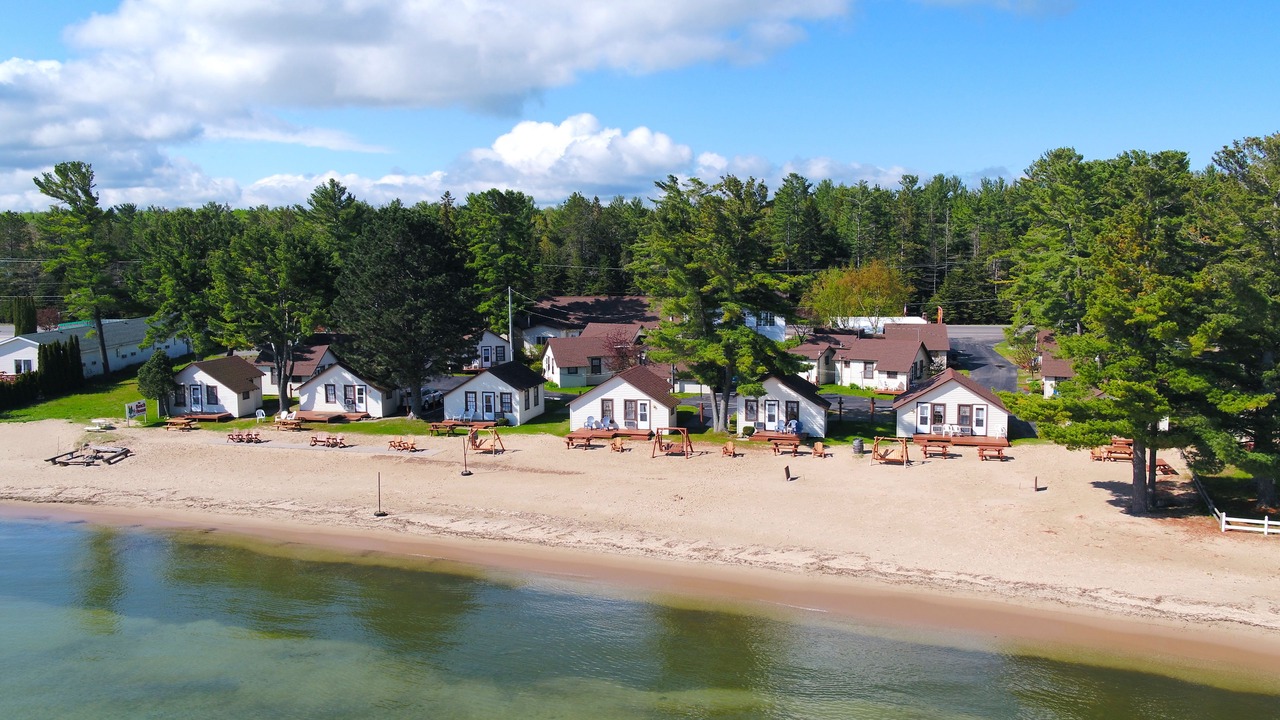 Photo of Others in Mackinaw City