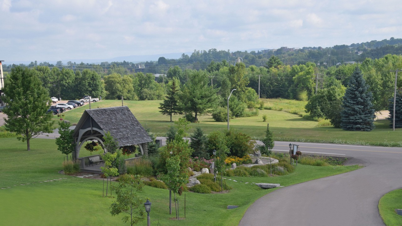 Photo of Outdoor in Pembroke