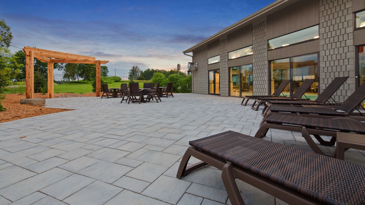 Photo of Outdoor in Pembroke