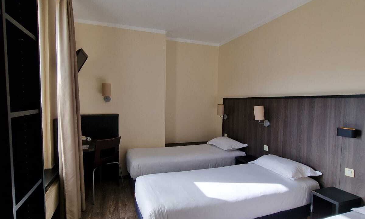 Photo of Bedroom in Levallois-Perret