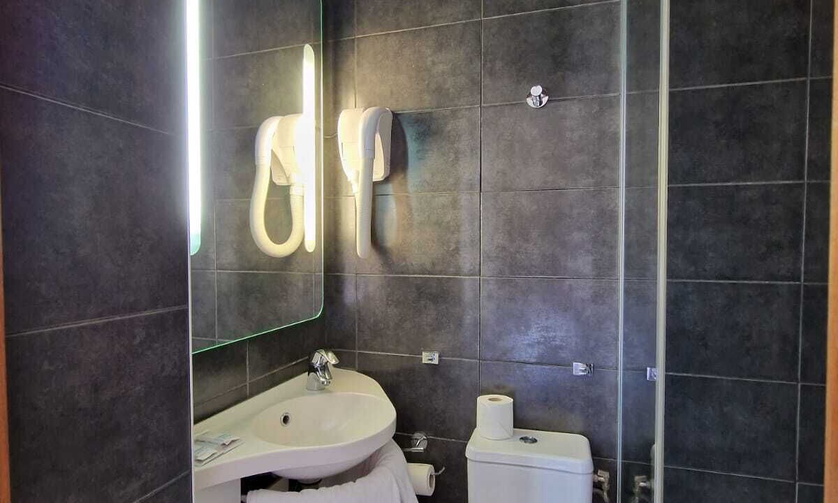 Photo of Bathroom in Levallois-Perret