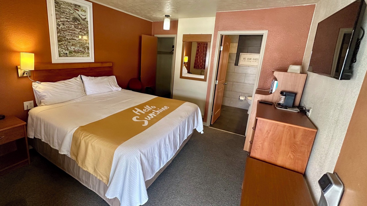 Photo of Bedroom in Junction