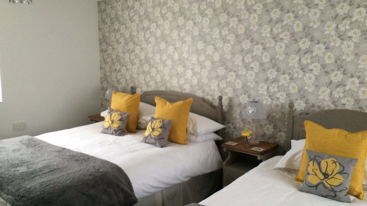 Photo of Others in Bressingham