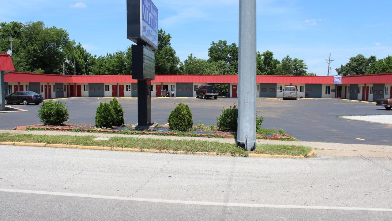 Photo of Outdoor in Carthage