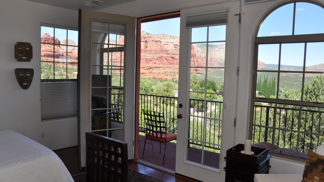 Photo of Bedroom in Oak Creek