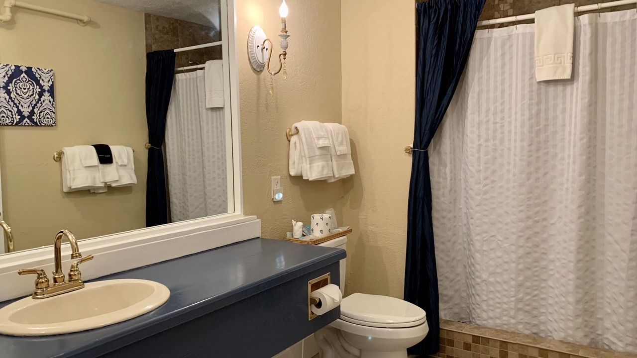 Photo of Bathroom in Frankfort