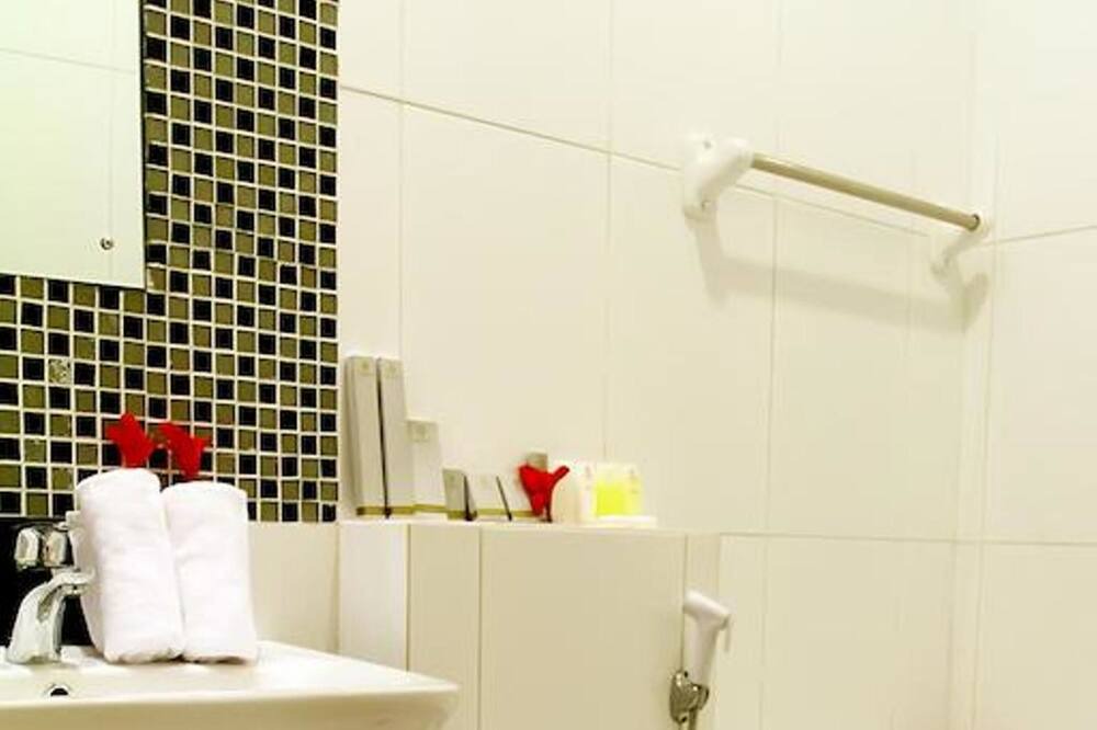 Photo of Bathroom in Praya