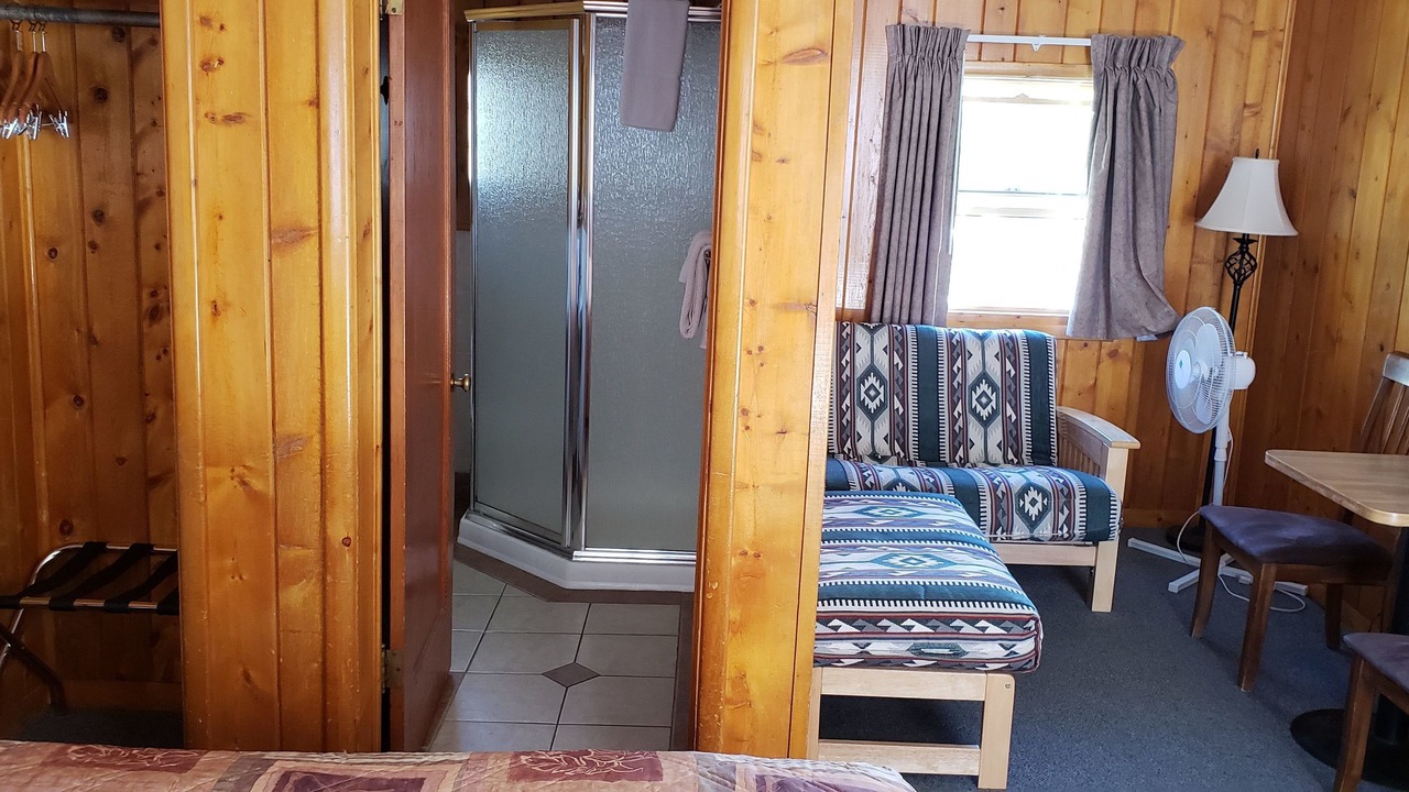 Photo of Bedroom in Hot Sulphur Springs