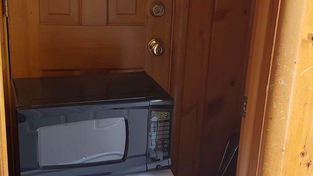 Photo of Bedroom in Hot Sulphur Springs