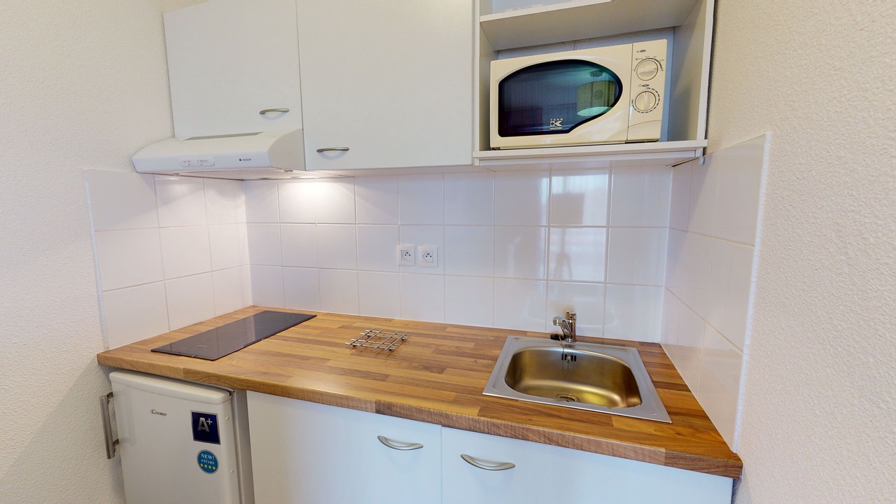 Photo of Kitchen in Fontaine-Bayonne-Cartoucherie