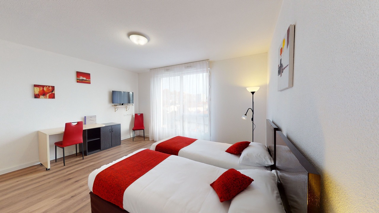 Photo of Bedroom in Fontaine-Bayonne-Cartoucherie