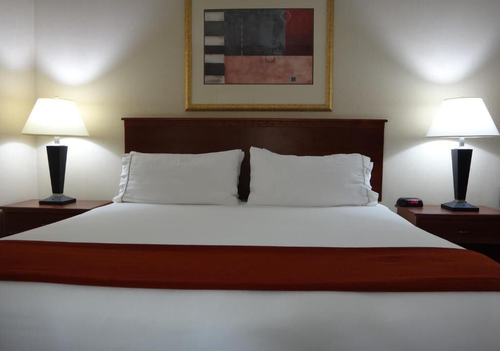 Photo of Bedroom in Dodge City