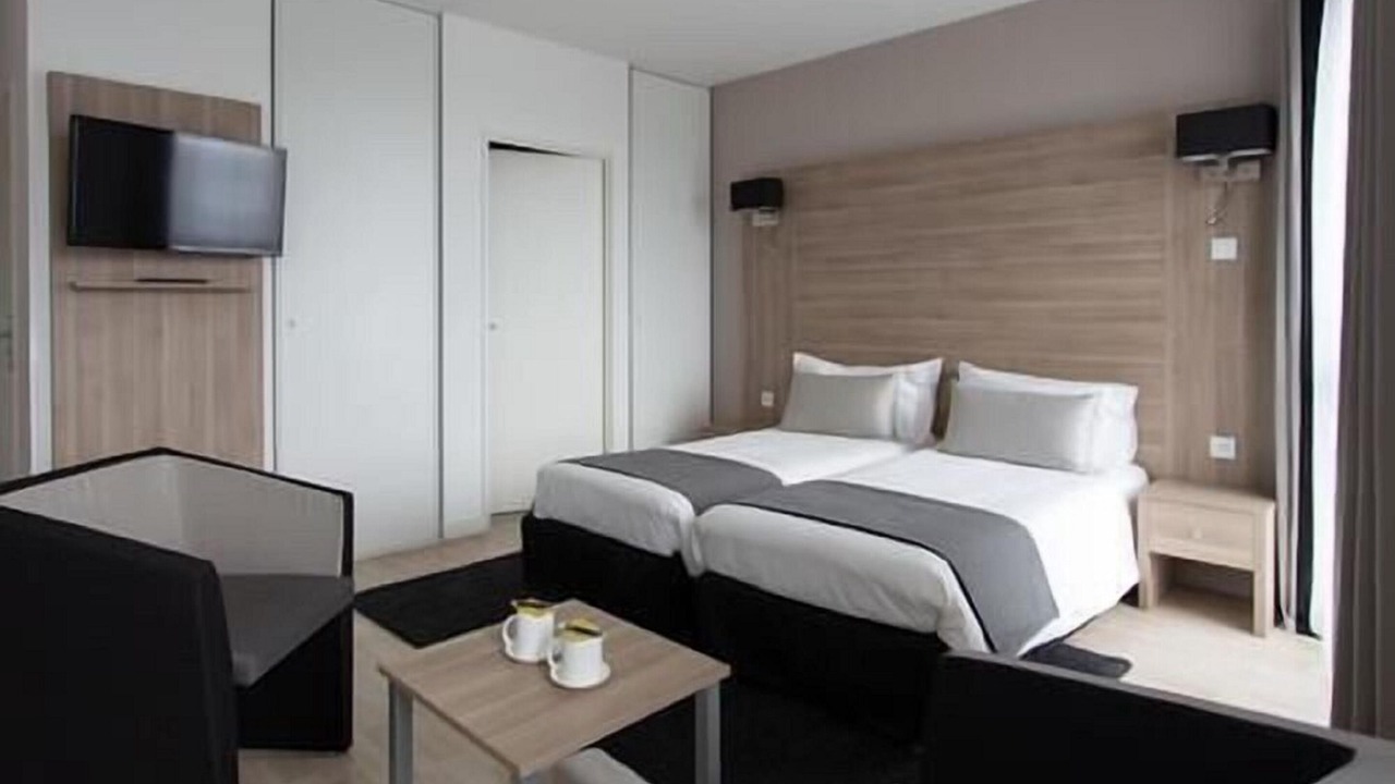 Photo of Bedroom in Hotel-de-Ville