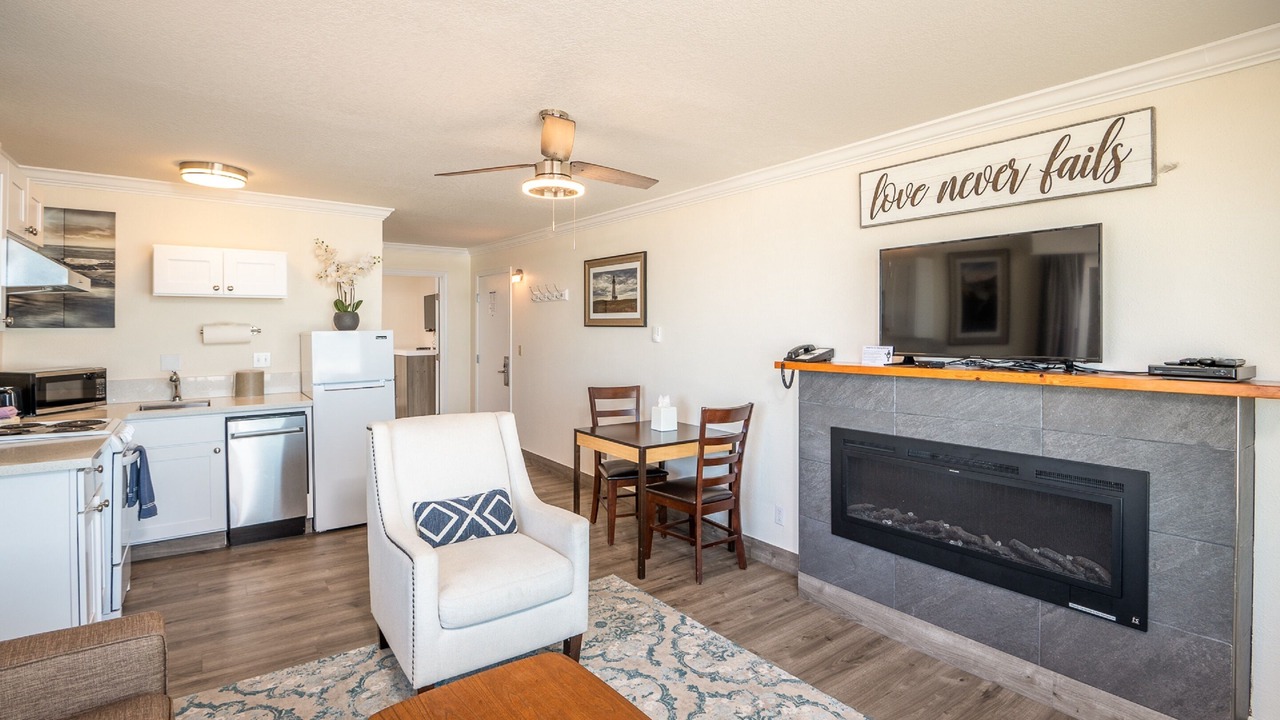 Photo of Others in Lincoln City