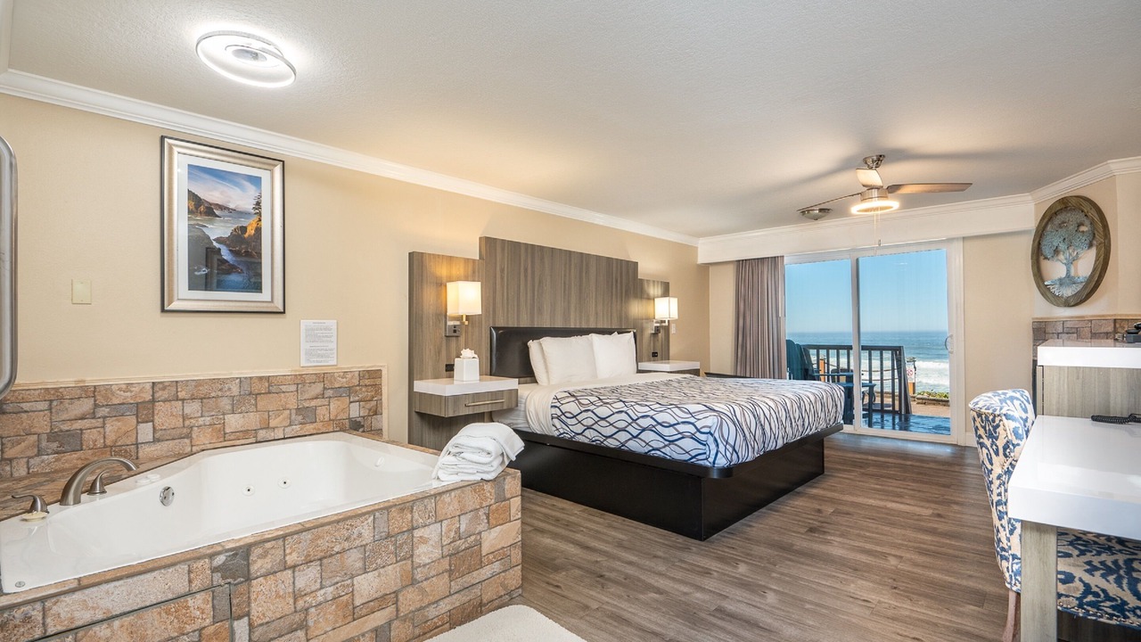 Photo of Bedroom in Lincoln City