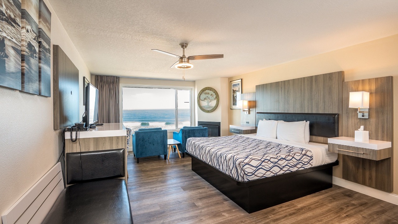 Photo of Livingroom in Lincoln City