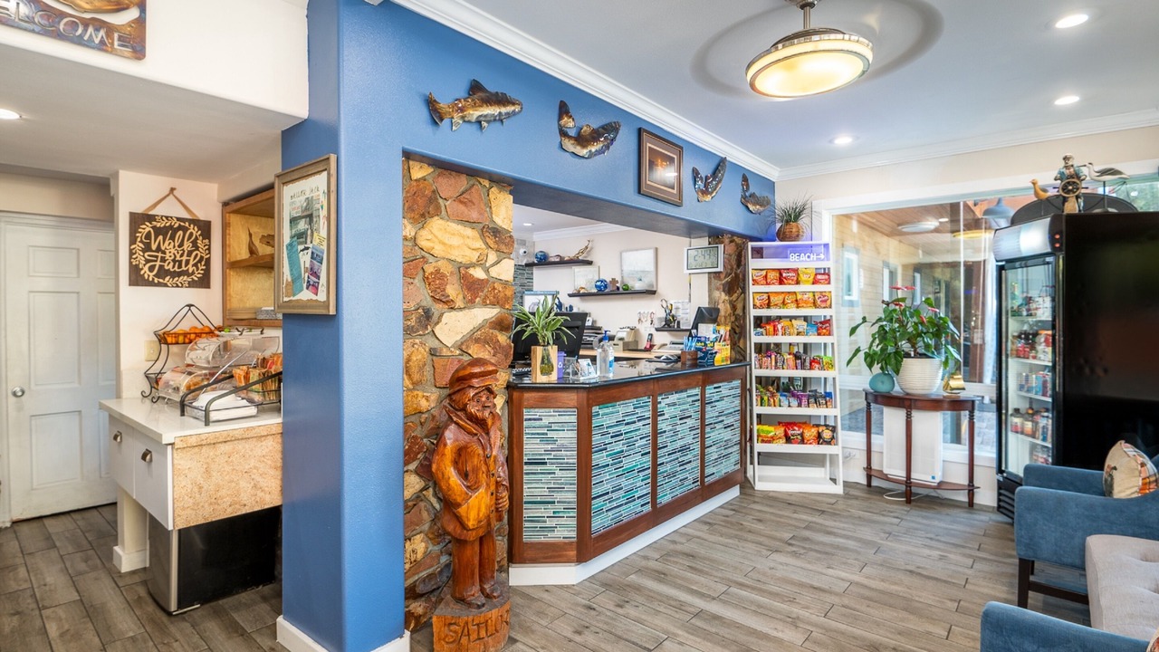 Photo of Others in Lincoln City