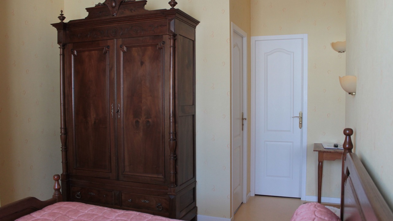 Photo of Bedroom in Peyrouse