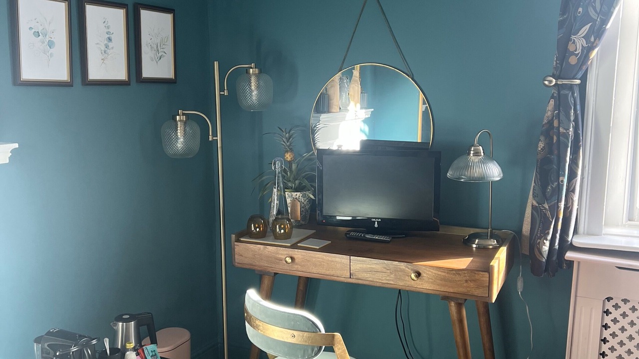 Photo of Bedroom in Putley